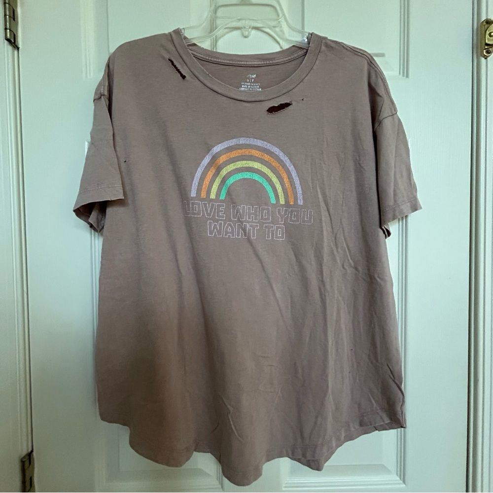 Aerie Love Graphic Distressed Oversized Boyfriend T-Shirt small cotton